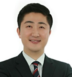 김성진 증명사진