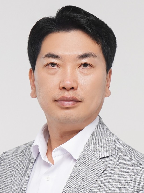 정양주 증명사진